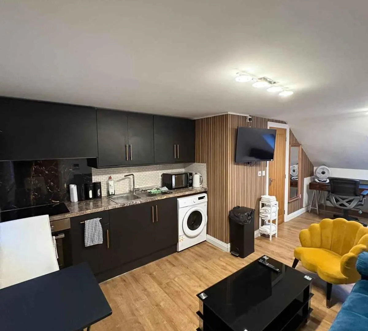 The Studio , Chic Apartment Near City Centre Nottingham United Kingdom